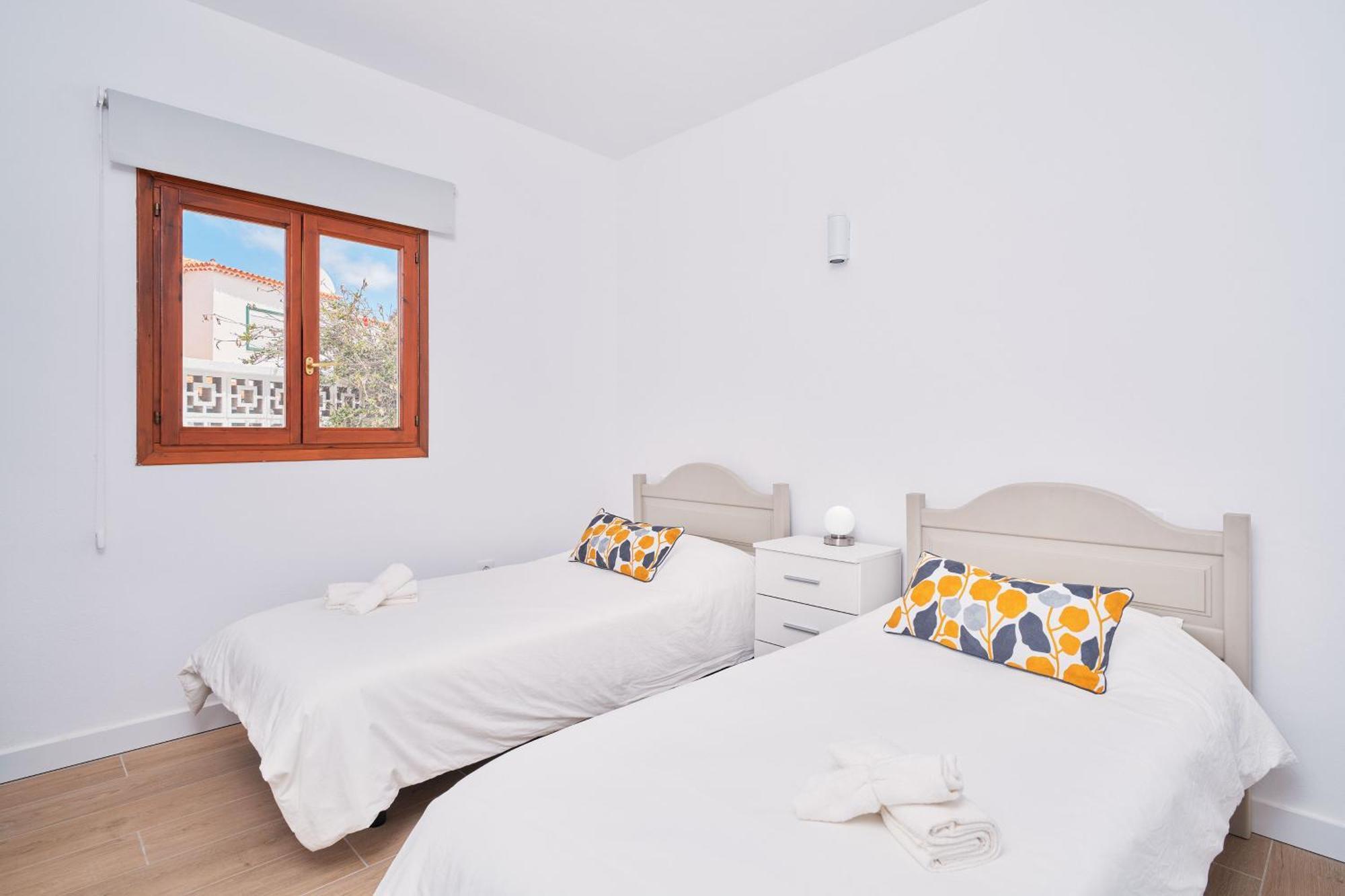 Eden Rentals Marine Rest Cove Puerto de Santiago  Buitenkant foto